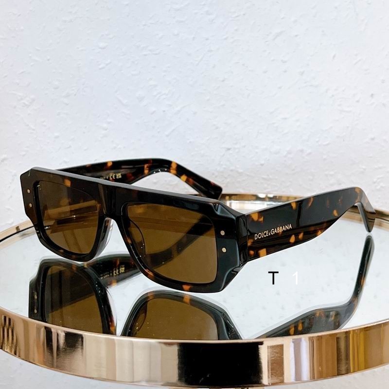 D&G Sunglasses 526